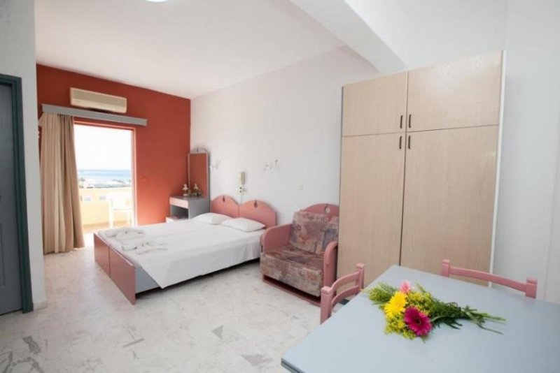Stalos Kreta, Stalos: Hotel mit Pool und Panoramablick aufs Meer zu verkaufen Gewerbe kaufen